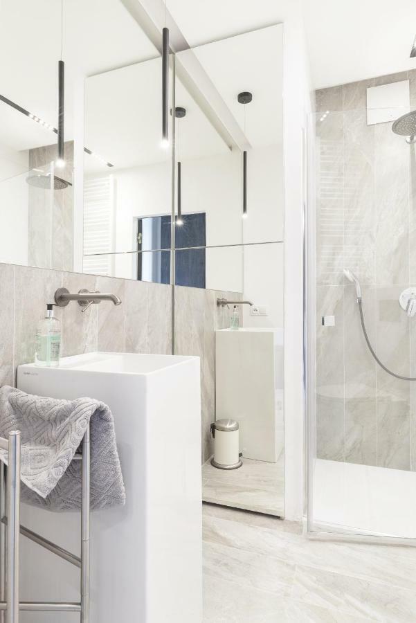 Perfectely Located Stay With Free Parking Poznań Exterior foto